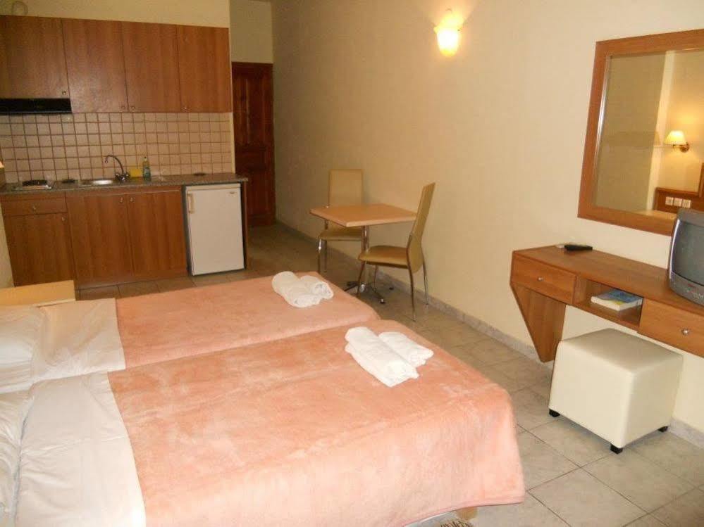 Volanakis Apartments Amoudara Lasithiou エクステリア 写真